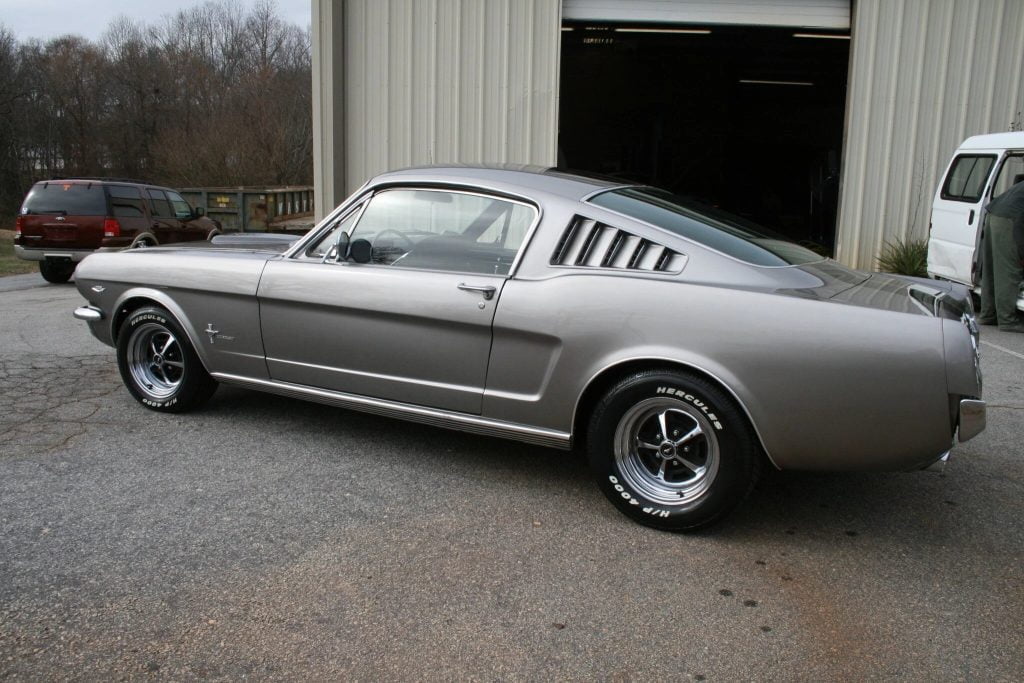 1965 Ford Mustang Fastback V8