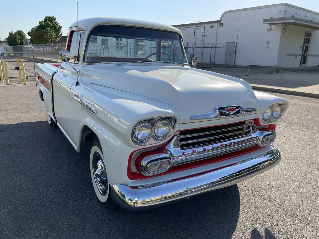 1958 Chevrolet Apache Cameo 31 Carrier Pickup Truck V8