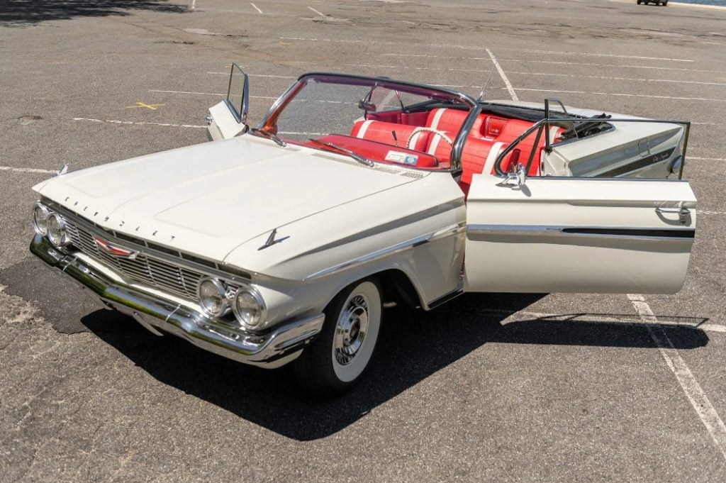 1961 Chevrolet Impala Convertible 283CI V8