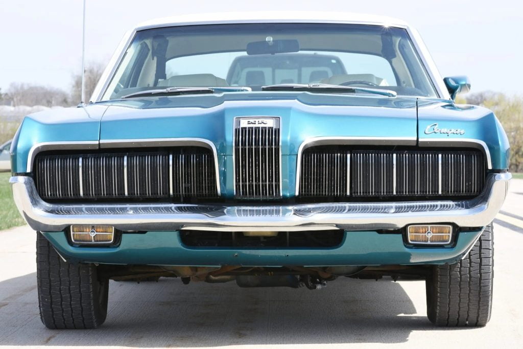 1970 Mercury Cougar XR-7 V8