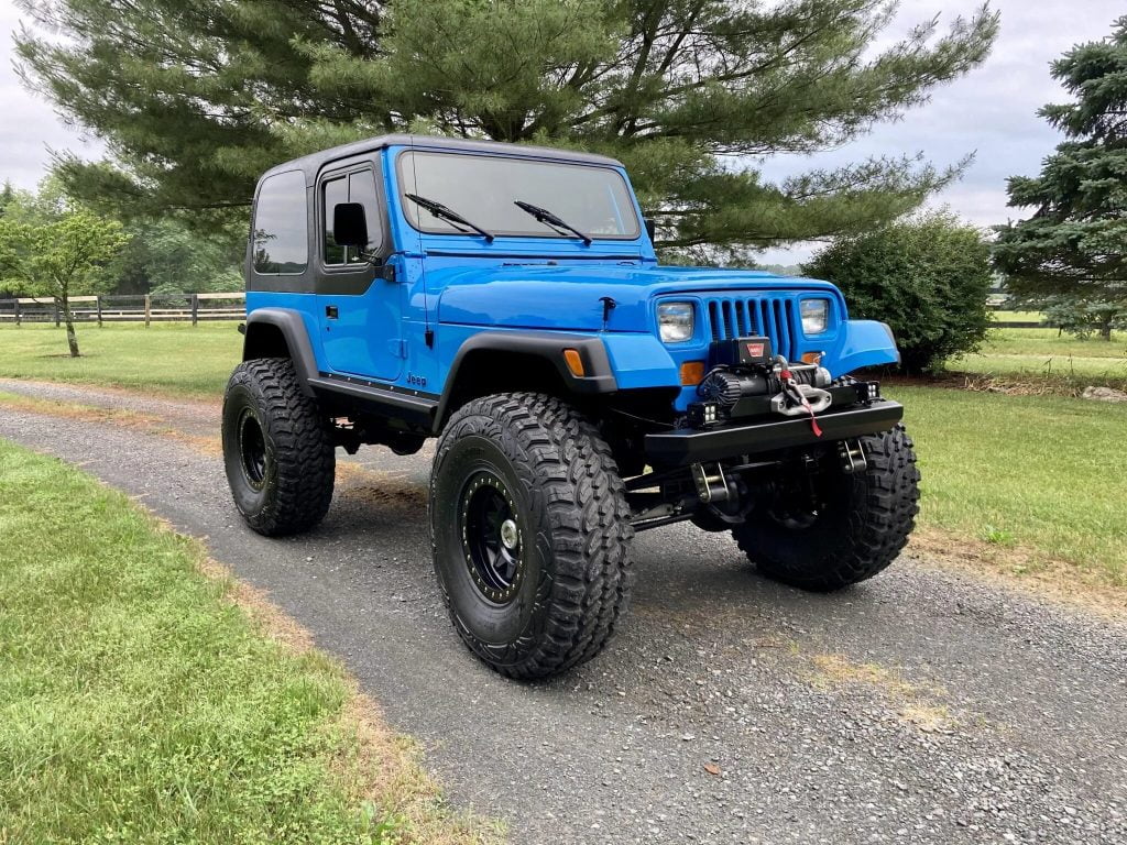 1991 Jeep Wrangler 4WD V8