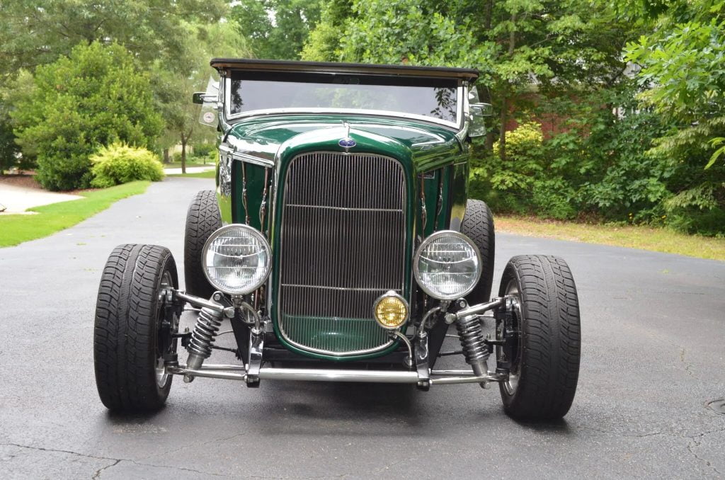 1932 Ford Highboy Hot Rod Roadster V8